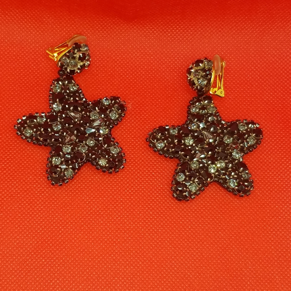 Oscar de la Renta occasion custume earrings
